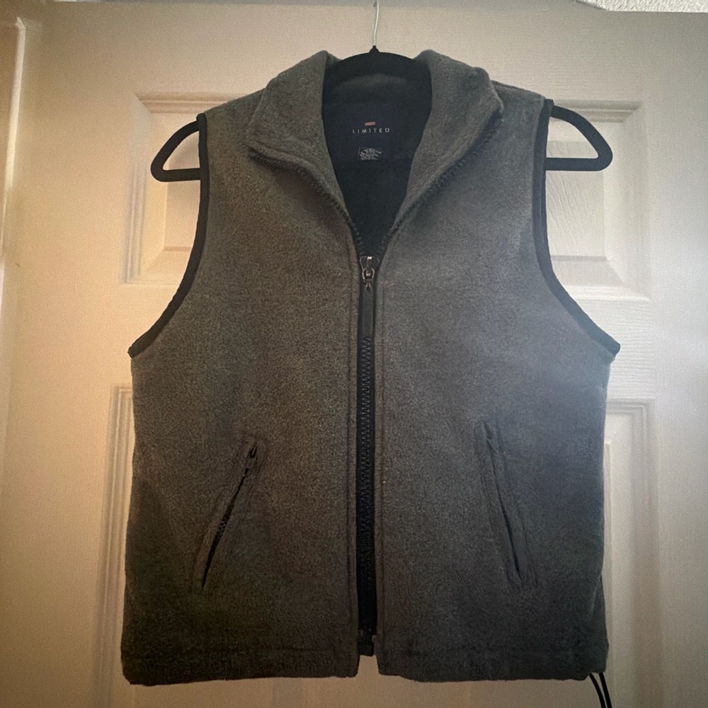 Limited America Gray Fleece Zip-Up Vest – Size XS